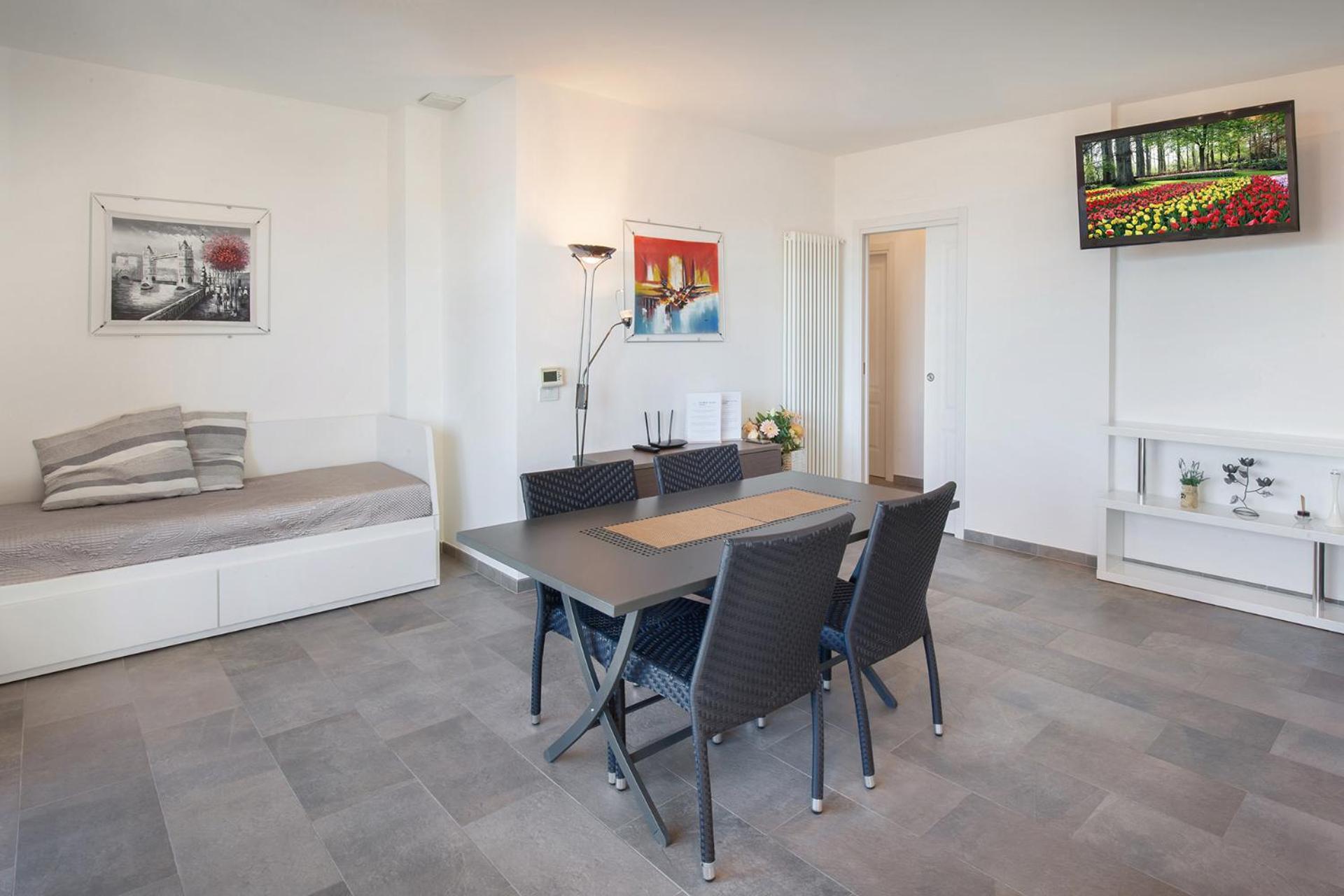 Villa Loncrino - Fine Living Torri Del Benaco Luaran gambar