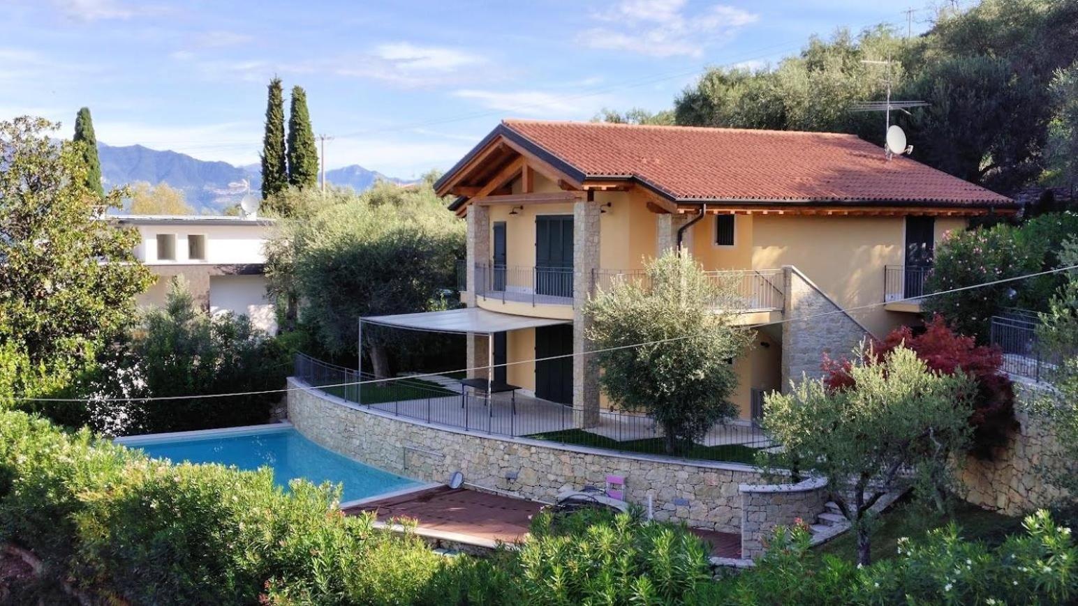 Villa Loncrino - Fine Living Torri Del Benaco Luaran gambar